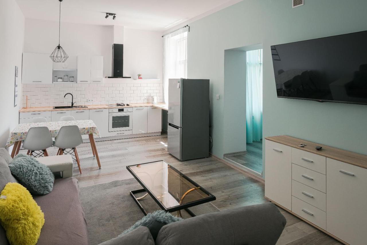 Apartament Mietowy Ustrzyki Dolne Exterior photo